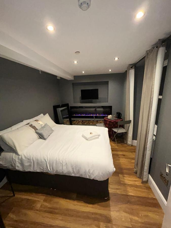 Cosy Double Bed With Fire Place Διαμέρισμα Εδιμβούργο Εξωτερικό φωτογραφία